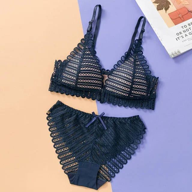 DeRuiLaDy Sexy Lace Bra Set Backless Bra and Panty Set Front Closure Seamless Push Up Underwear Briefs Women Wireless Lingerie