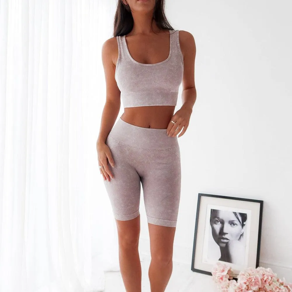 Seamless Ribbed Sports Bra- Iris