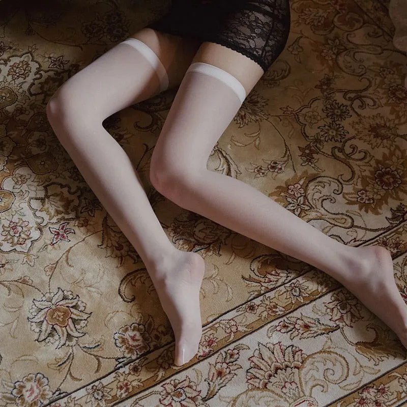 Simple Stocking Black and White Tights